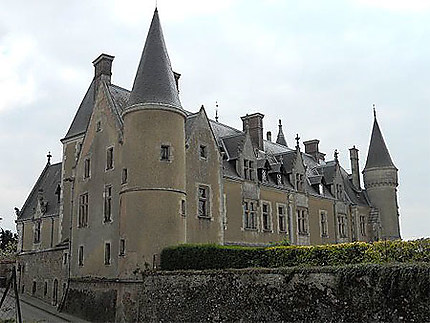 Château de Beaumont, à Beaumont-les Autels
