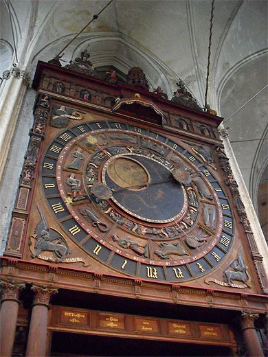 Horloge astronomique : le cadran Horloge astronomique : le cadran