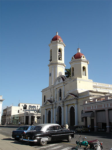 Catedral de Cienfuegos Catedral de Cienfuegos