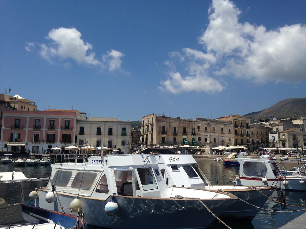 Port de Lipari