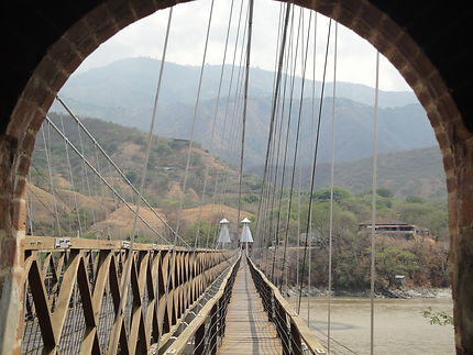 Pont sur la cauca-puente de occidente