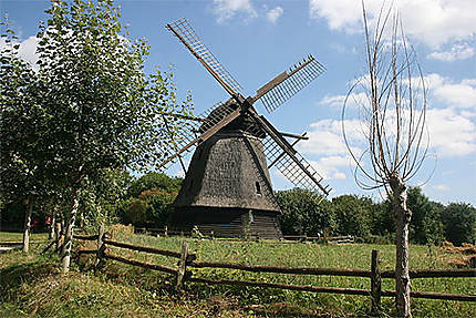 Un moulin ( Den Fynske Landsby)