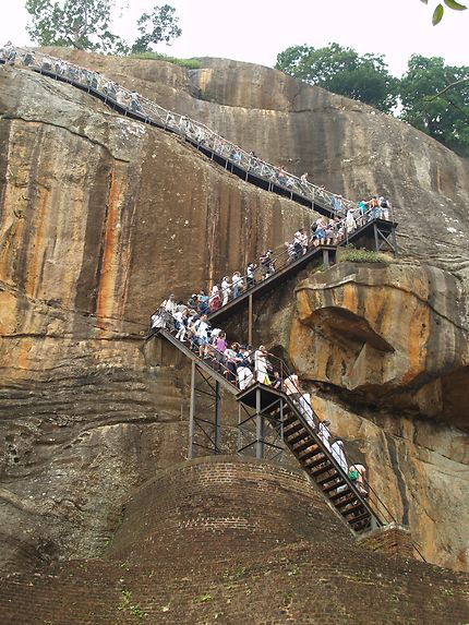 Bel escalier du Lion's Rock