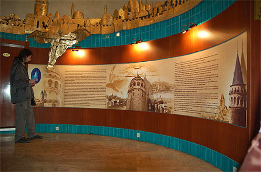 Interieur de la Tour de Galata