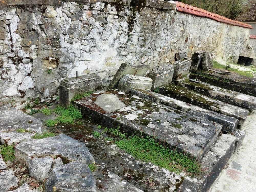 Le vieux cimetière