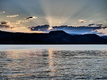 Coucher de soleil sur le lac Okanagan