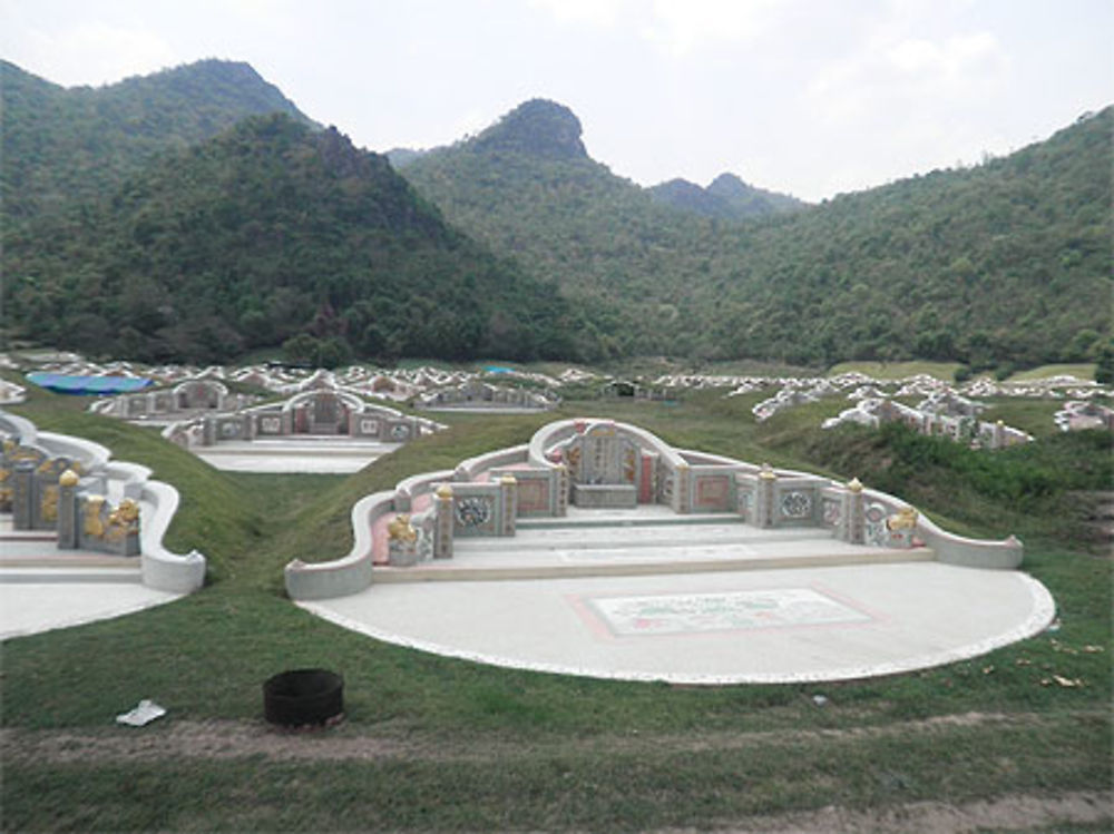 Cimetière thailandais