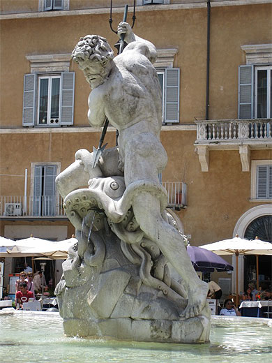 Statue principale de Fontaine de Neptune Statue principale de Fontaine de Neptune