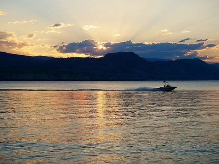 Coucher de soleil sur le lac Okanagan