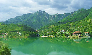 Jablanicko Jezero (Lac de Jablanica)