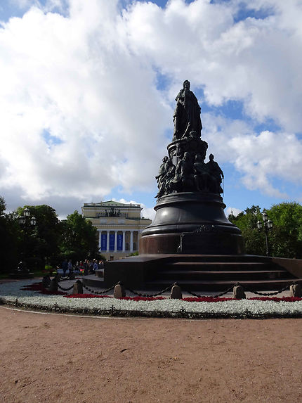 Square à Saint-Pétersbourg