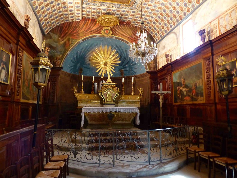 Chapelle des Pénitents Blancs à Valréas