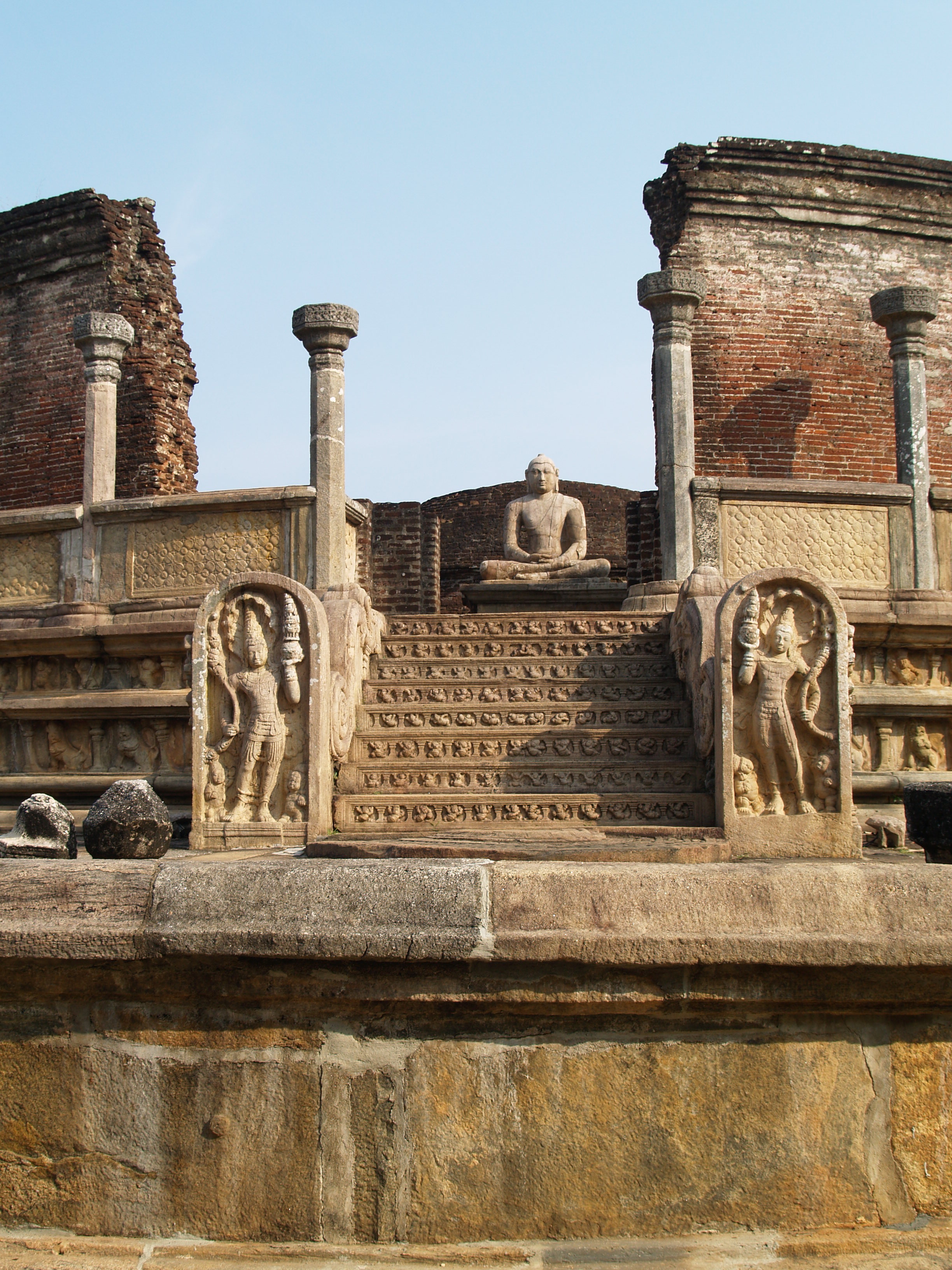 Cité anciennne de Polonnaruwa Cité anciennne de Polonnaruwa
