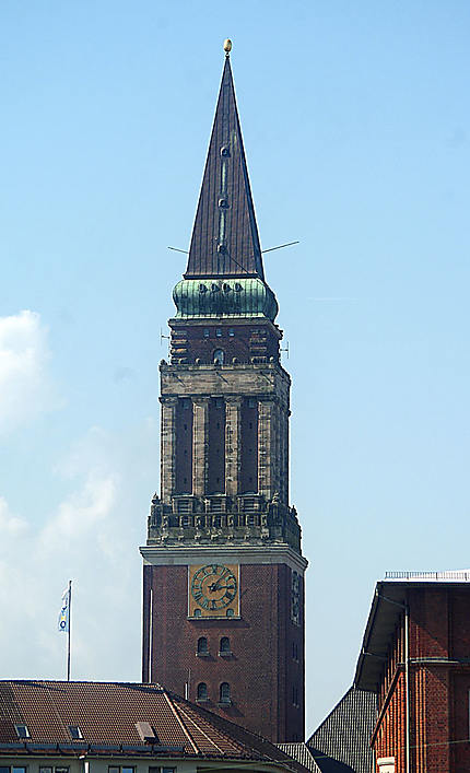 La tour de l'hôtel de ville