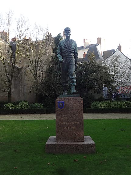 Statue du Général Leclerc