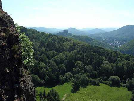 La dent du marais et sa légende du saut de la pucelle La dent du marais et sa légende du saut de la pucelle