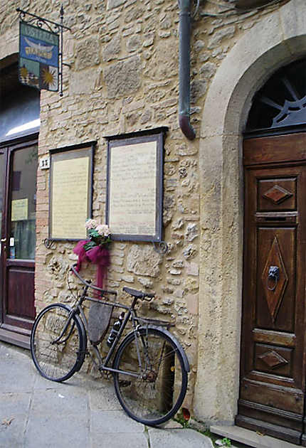 Vélo à Volterra