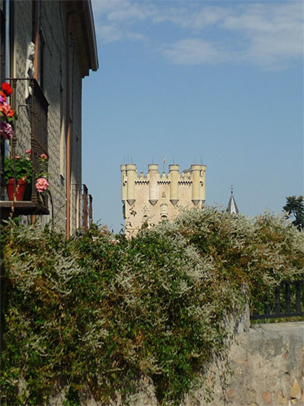 L'Alcazar à l'horizon