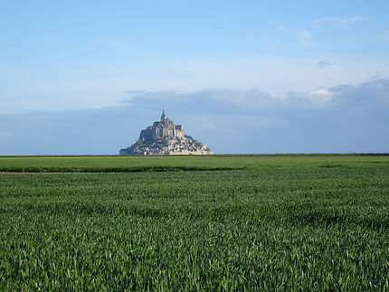 Le Mont-Saint-Michel de bon matin