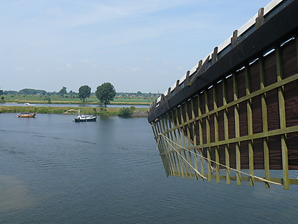 Vue sur la Meuse à Heusden 