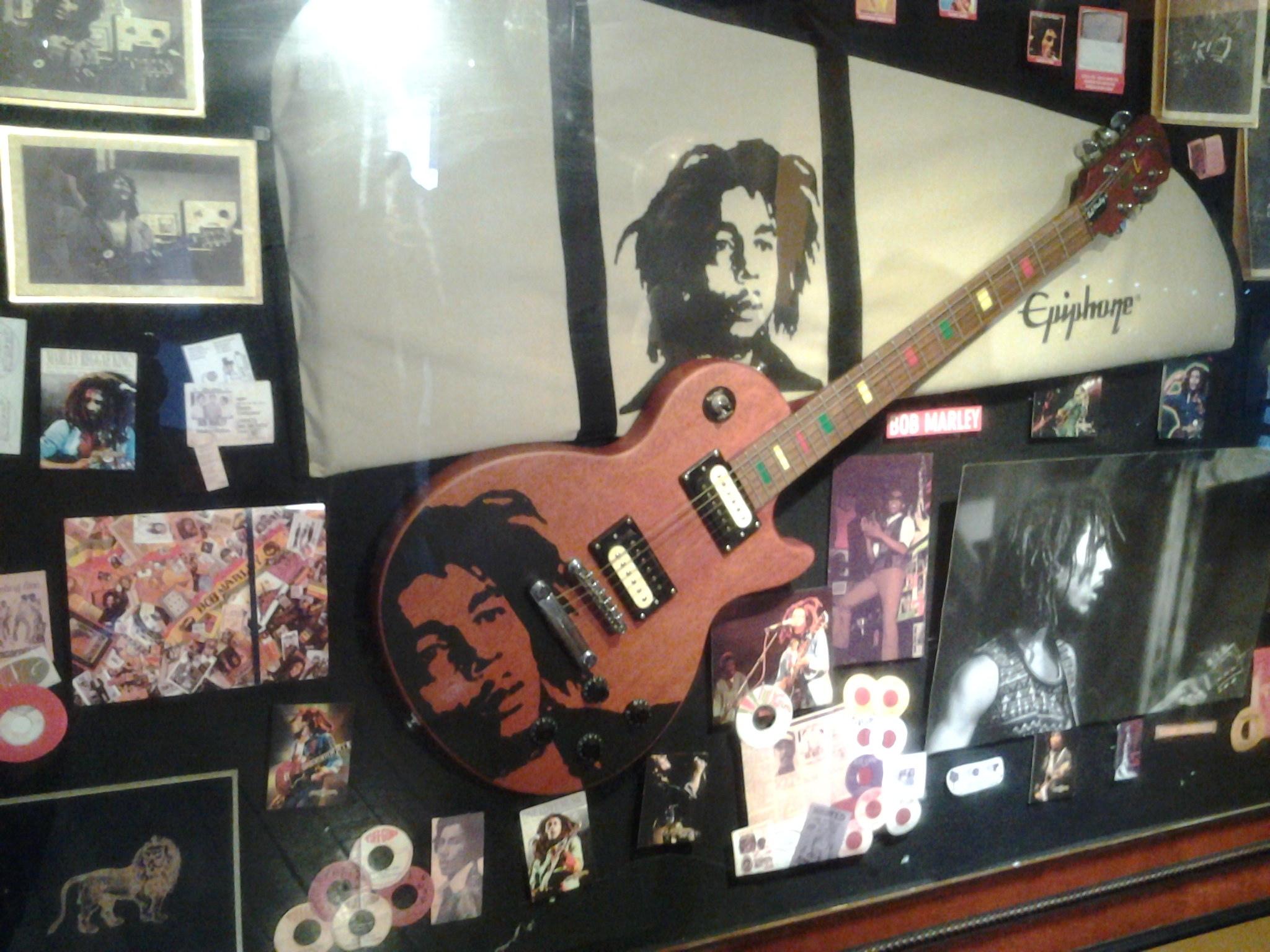Maison de bob marley Maison de bob marley