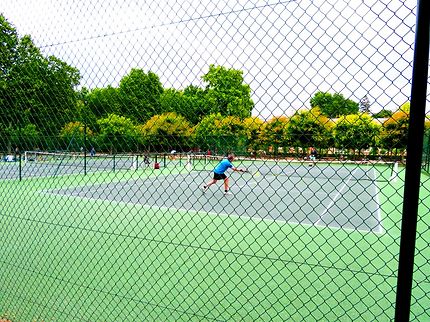 Terrains de tennis au Jardin du Luxembourg