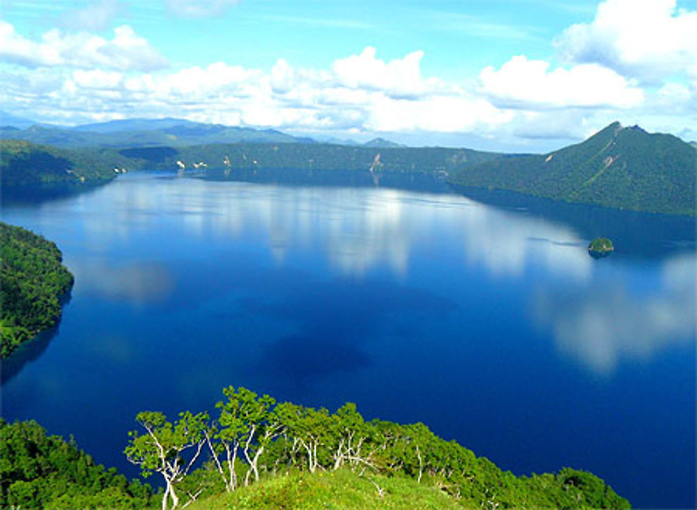 Le grand bleu du lac Masshu