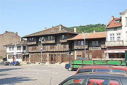 Dryanovo-petite ville au coeur du Balkan