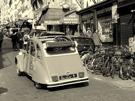 Paris vintage, rue des Abbesses