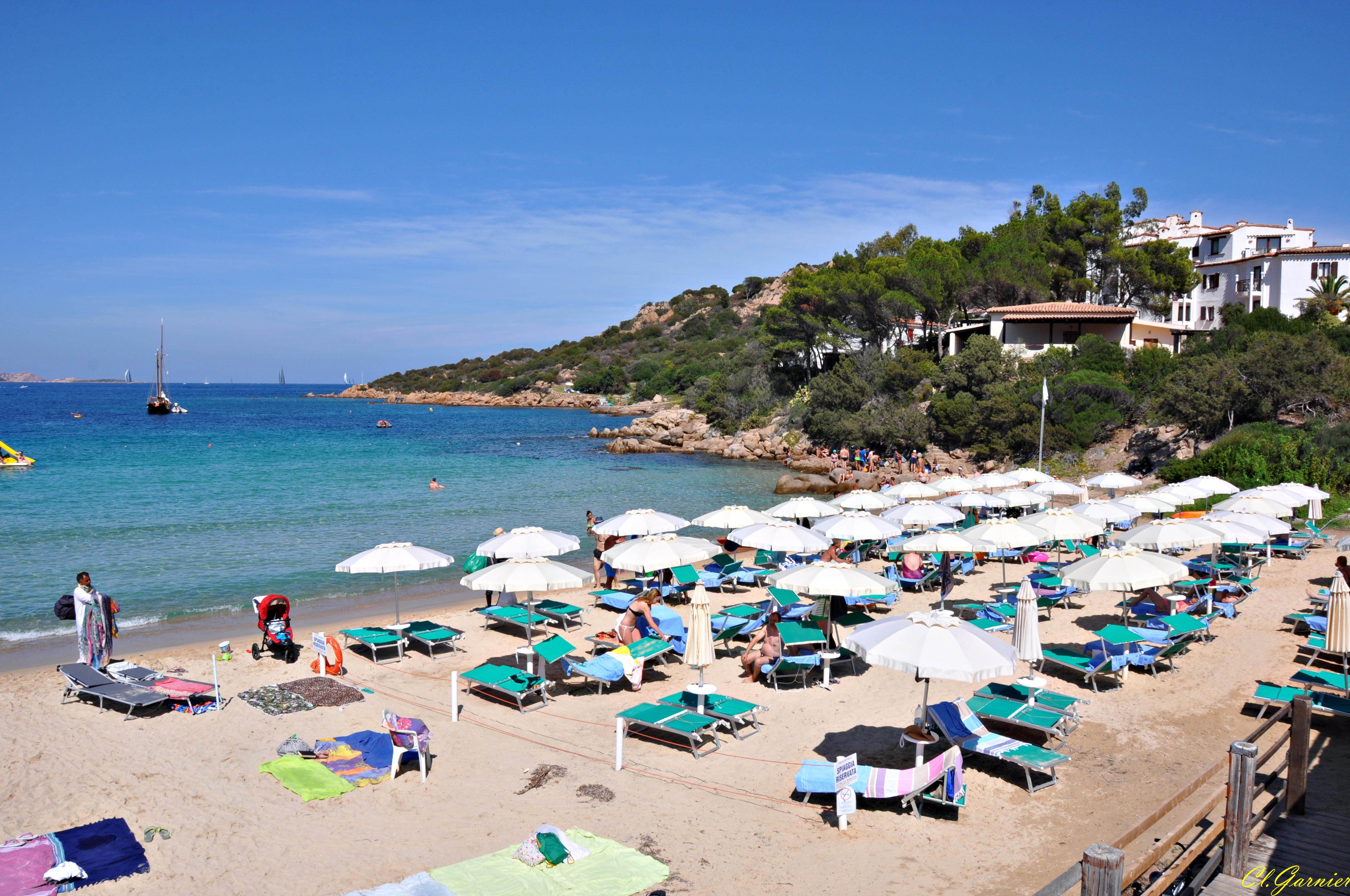 Baja Sardinia Plages Mer Baja Sardinia Gallura Et Côte Nord Est Sardaigne