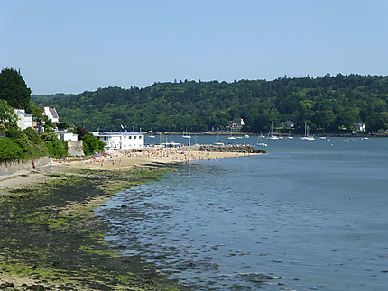 La plage depuis la corniche