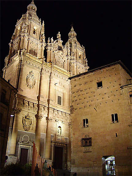 Catedral et Casa de las Conchas