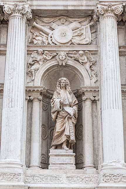 Statue of Giovanni Maria Barbaro