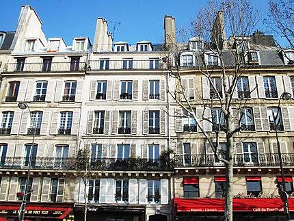 Les vieux immeubles des bords de Seine