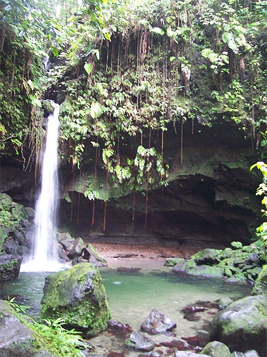 Emerald pool Emerald pool