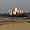 Vue lointaine sur le Taj Mahal