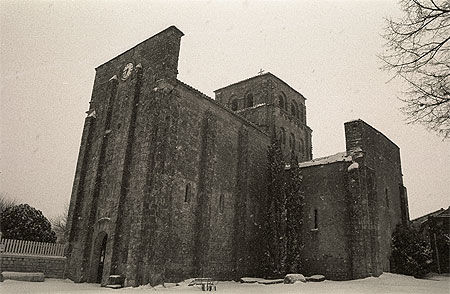 L'église de Nanclars sous la neige