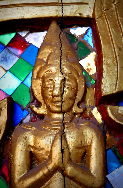 Bouddhisme coloré à Vientiane