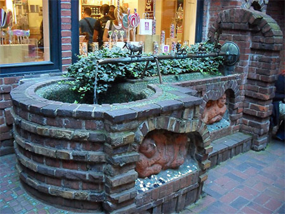 Fontaine dans la Böttcherstraße