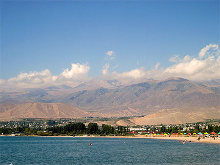 Lac Issyk-Koul Lac Issyk-Koul