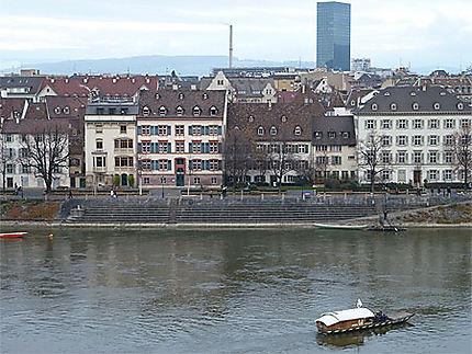 Le Rhin et la ville de Bâle