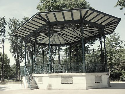 Pavillon Chromatique aux Champs Elysées