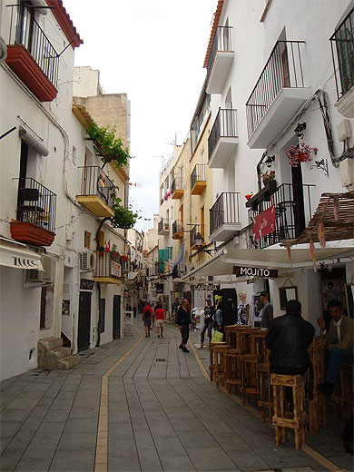 Promenade dans les ruelles Promenade dans les ruelles