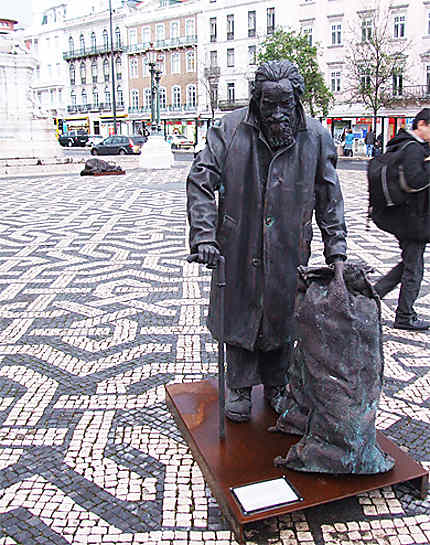 Statue expo Lisbonne 2010