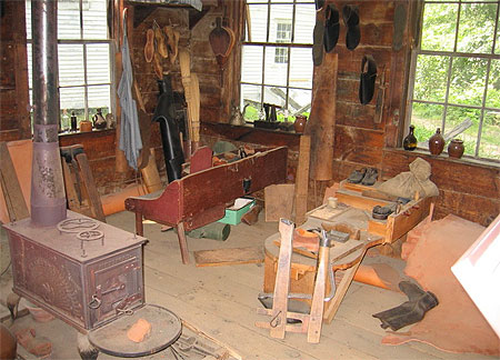 L'atelier du bottier L'atelier du bottier