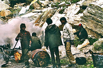 Les Cantonniers de l'Himalaya