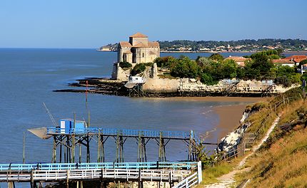 Au bord de l'estuaire de la Gironde