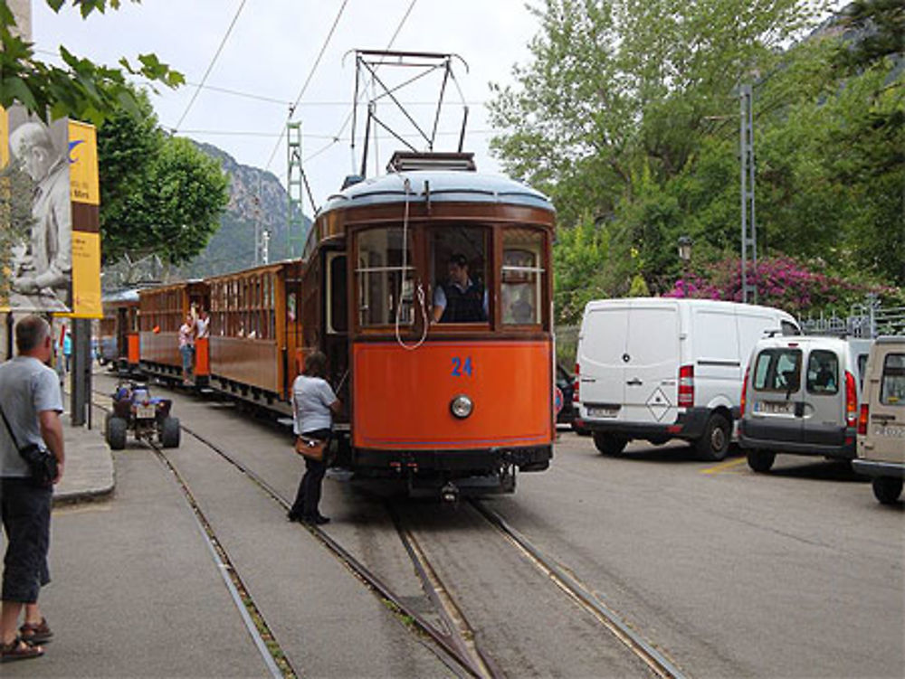 Tramway qui fait la liaison entre Soller et Port Soller