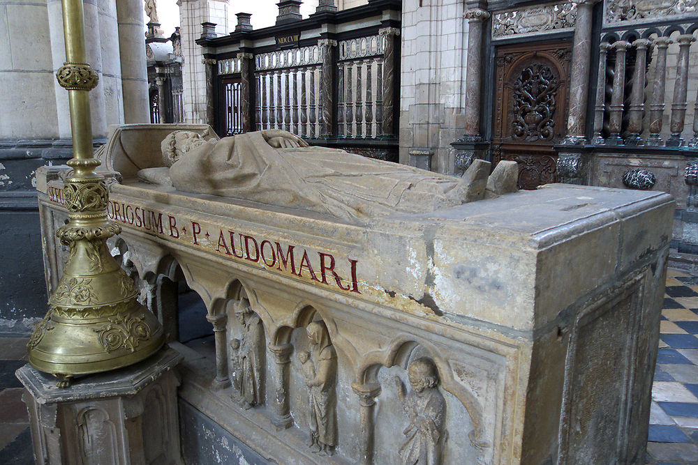 Cénotaphe de St-Omer, cathédrale Notre-Dame