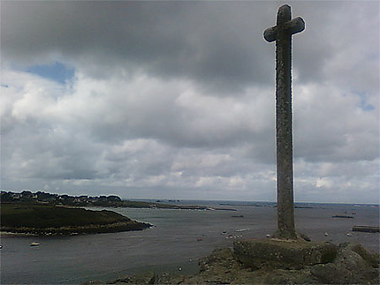 Croix de la pointe de Guilliguy